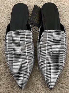 Forever 21 Houndstooth Print Slides Size 8 New With Tags
